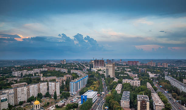 birds eye view of the city - donetsk stok fotoğraflar ve resimler