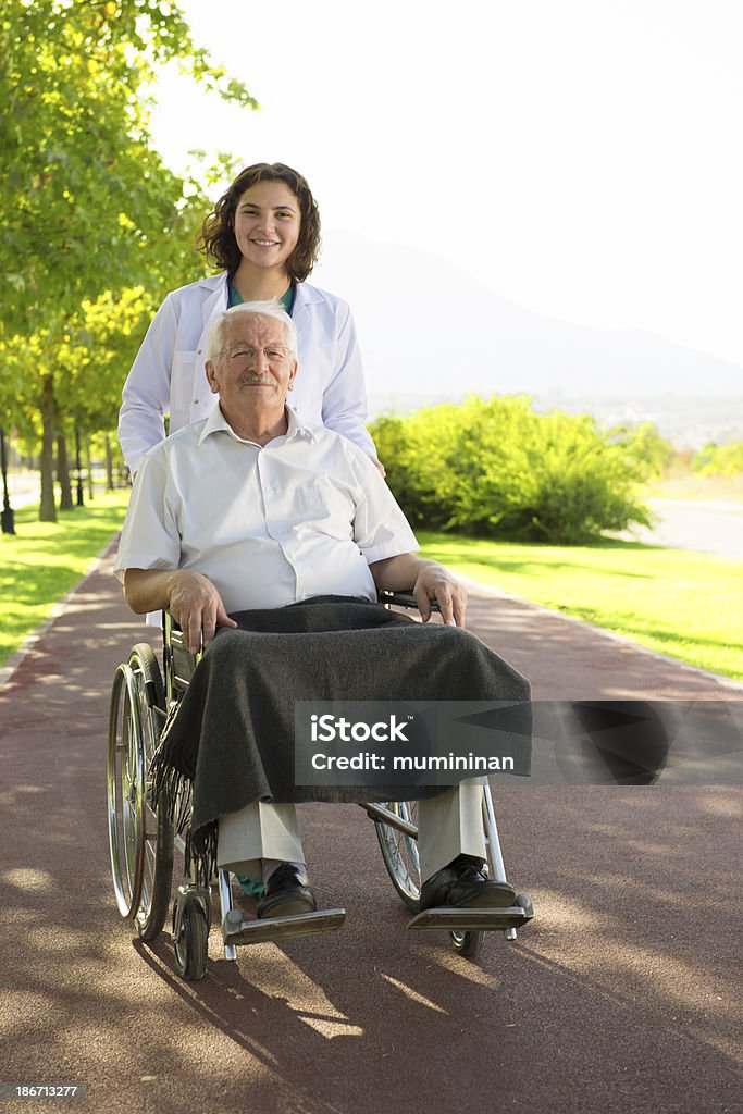 Prestador de cuidados de saúde - Royalty-free 60-64 anos Foto de stock
