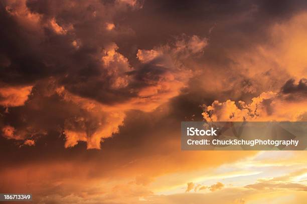 Monsun Burza Chmury O Zachodzie Słońca - zdjęcia stockowe i więcej obrazów Altostratus - Altostratus, Aura, Bez ludzi