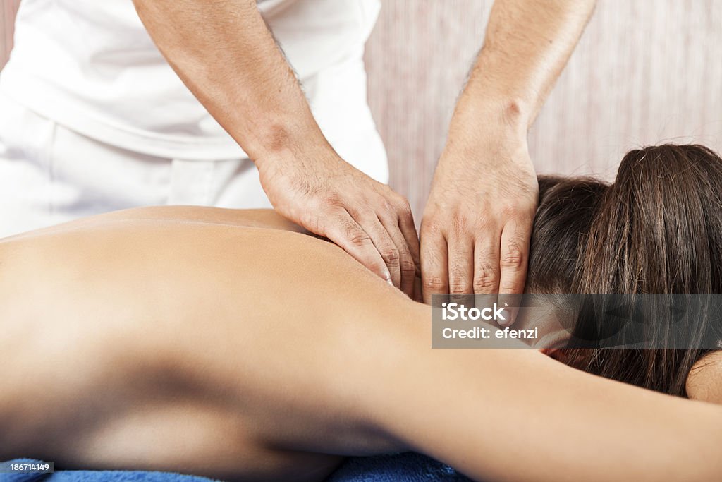 Nacken-Massage - Lizenzfrei 20-24 Jahre Stock-Foto