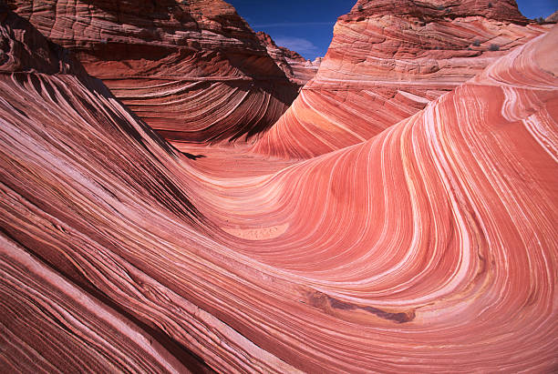 istock Coyote Buttes in Arizona - The Wave 186714330