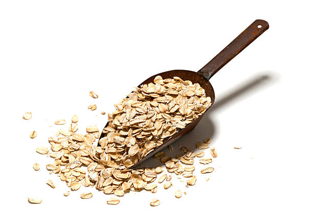 istock scoop of oats keep the doctors away 186717771