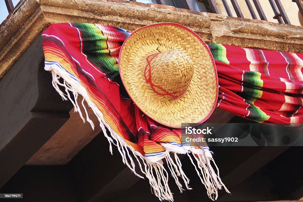 Hut Sombrero Mexican Blanket - Lizenzfrei Am Rand Stock-Foto