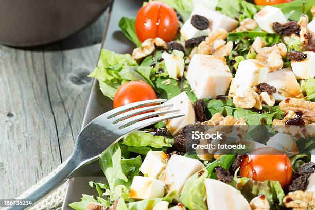 Ensalada Fresca Foto de stock y más banco de imágenes de Cañón - Artillería - Cañón - Artillería, Condimento, Culturas