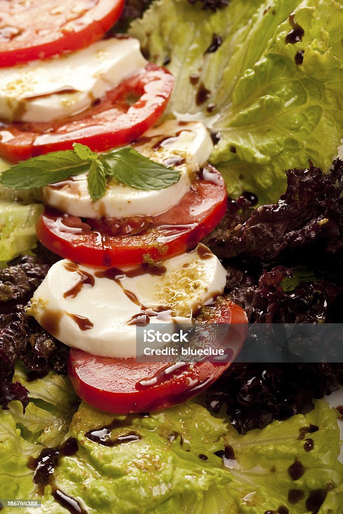 Salada Caprese - Foto de stock de Antepasto royalty-free