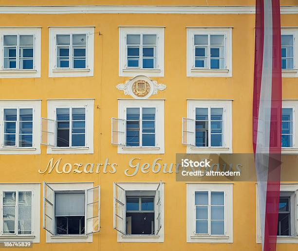 Mozart De Berço - Fotografias de stock e mais imagens de Casa - Casa, Wolfgang Amadeus Mozart, Getreidegasse