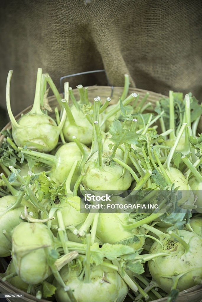 Mercato di prodotti agricoli produrre - Foto stock royalty-free di Alimentazione sana