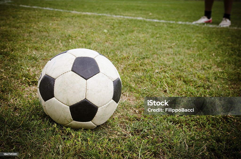 Ball auf dem Fußballplatz - Lizenzfrei Athlet Stock-Foto