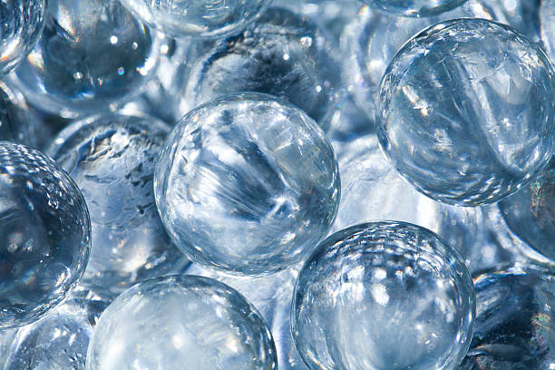 Brillante esferas de vidrio - foto de stock