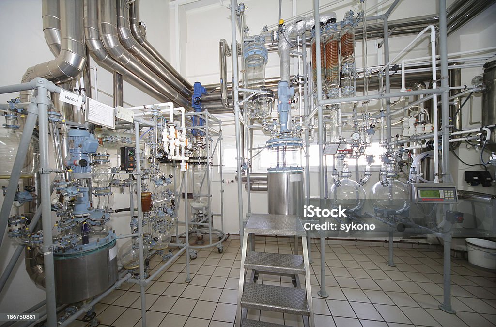 Parte della distilleria camera - Foto stock royalty-free di Acqua