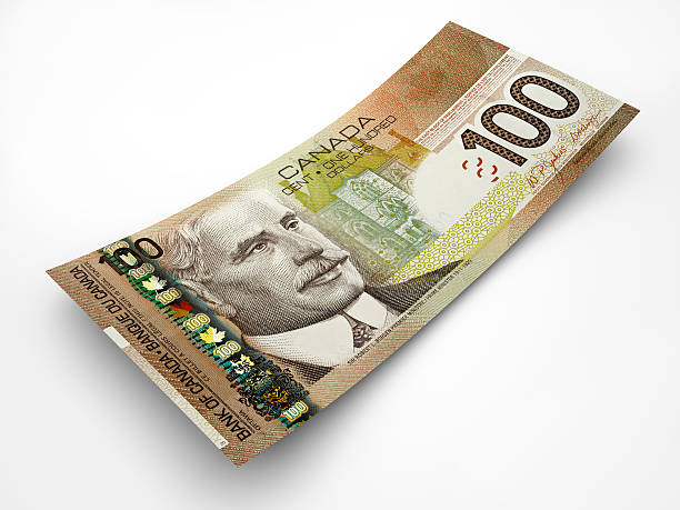 istock Banknote of One hundred Canadian Dollars w/path. 186758064