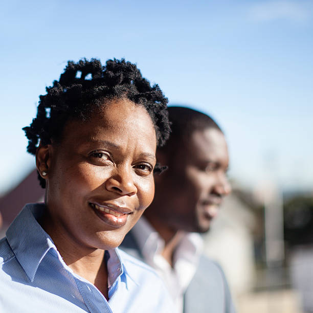 istock Friendly african businesswoman looking into camera 186758889