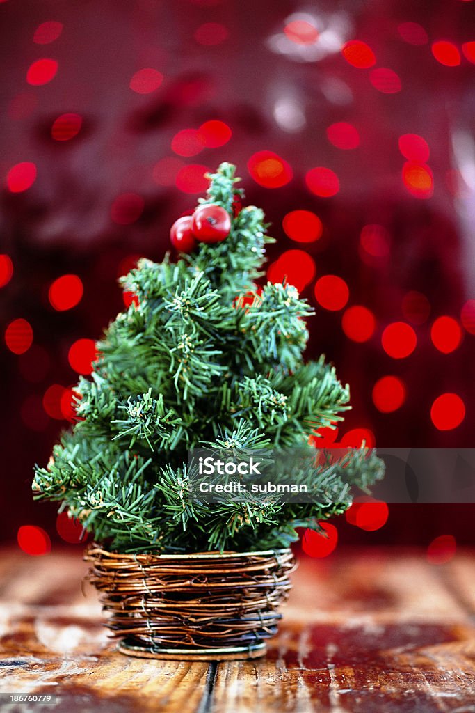 Árbol de luces de Navidad-rojo - Foto de stock de Adorno de navidad libre de derechos