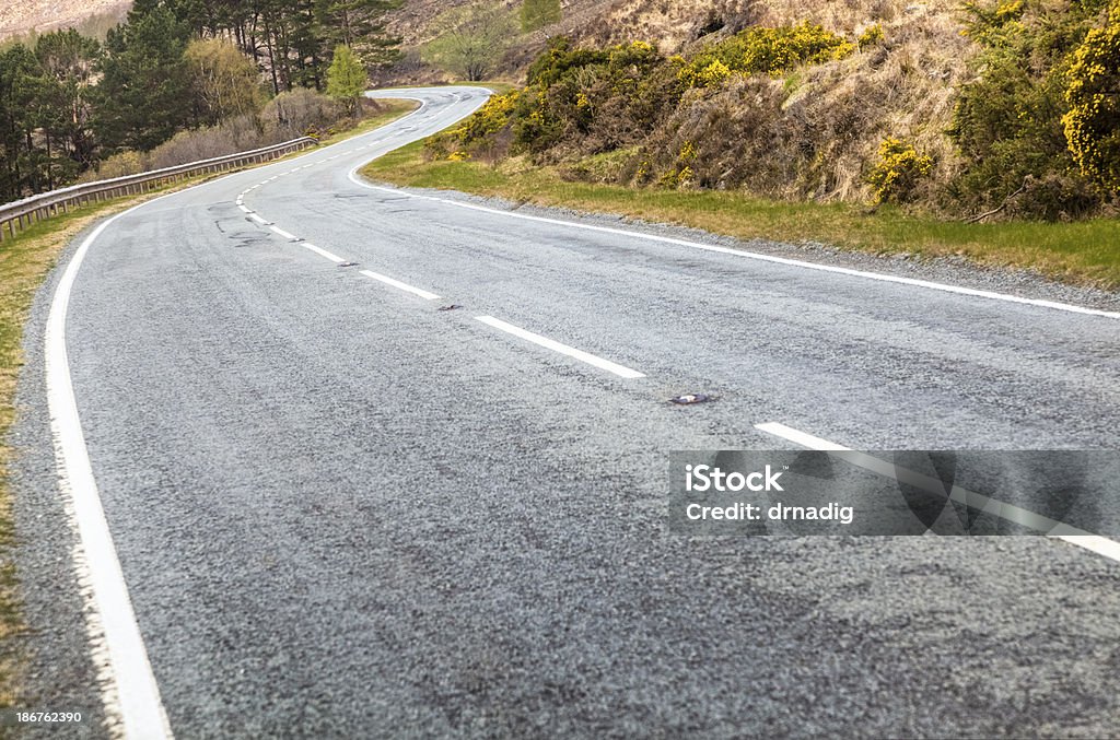 Autoroute dans les Highlands d'Écosse la campagne - Photo de Autoroute libre de droits