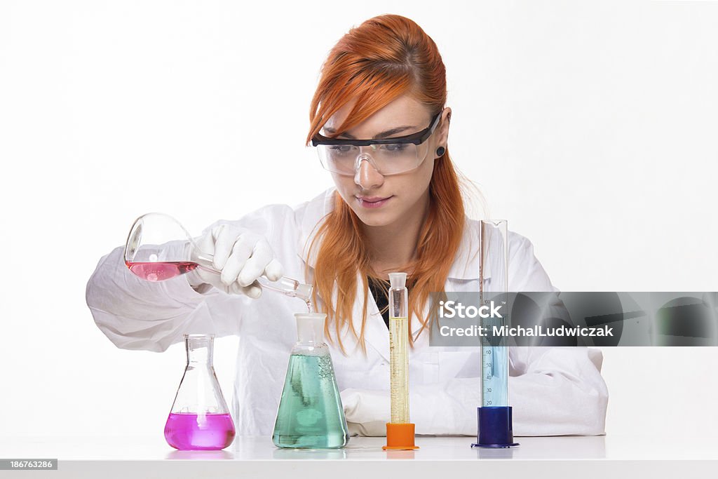 Chemie-experiment - Lizenzfrei 20-24 Jahre Stock-Foto