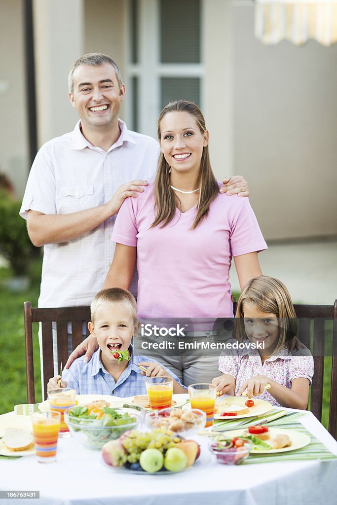 Rodzina obiad - Zbiór zdjęć royalty-free (6-7 lat)