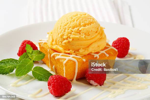 애프리컷 아이스크림 커스터드 케이크 0명에 대한 스톡 사진 및 기타 이미지 - 0명, 과일, 구