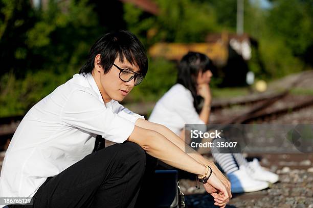 Casal De Crise - Fotografias de stock e mais imagens de Adolescente - Adolescente, Adolescência, Adulto