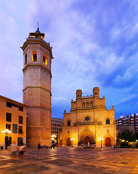 catedral de saint mary de castellón de la plana - valencia cathedral imagens e fotografias de stock