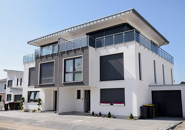 istock Contemporary semi-detached house 186768819