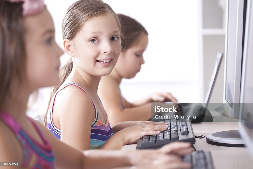 Escola primária de classe de Computador - Royalty-free 8-9 Anos Foto de stock