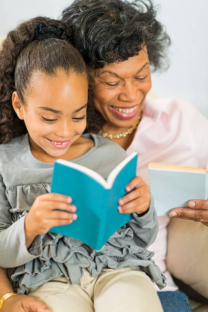 istock Grandmother and Granddaughter 186772968