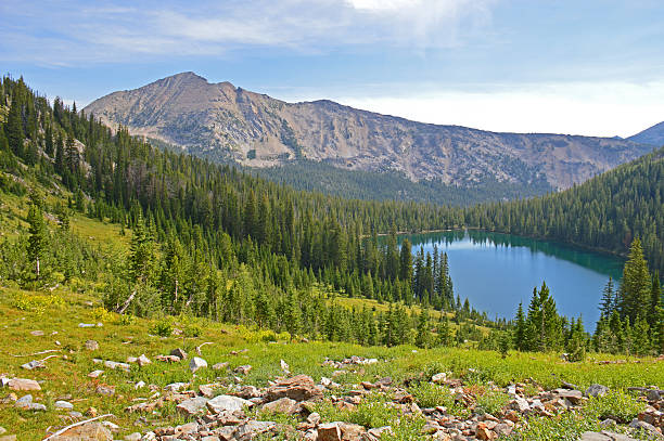 istock Electric Peak and Rainbow Lake 186775040