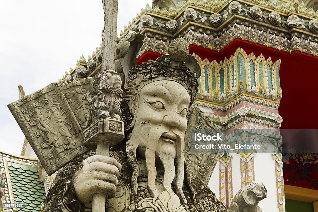 Templo guarda grand palace de Bangcoc - Foto de stock de Adulação royalty-free