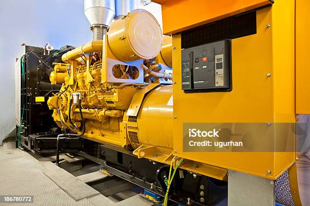 Diesel Powergeneratoren Stockfoto und mehr Bilder von Elektrischer Generator - Elektrischer Generator, Diesel-Kraftstoff, Groß