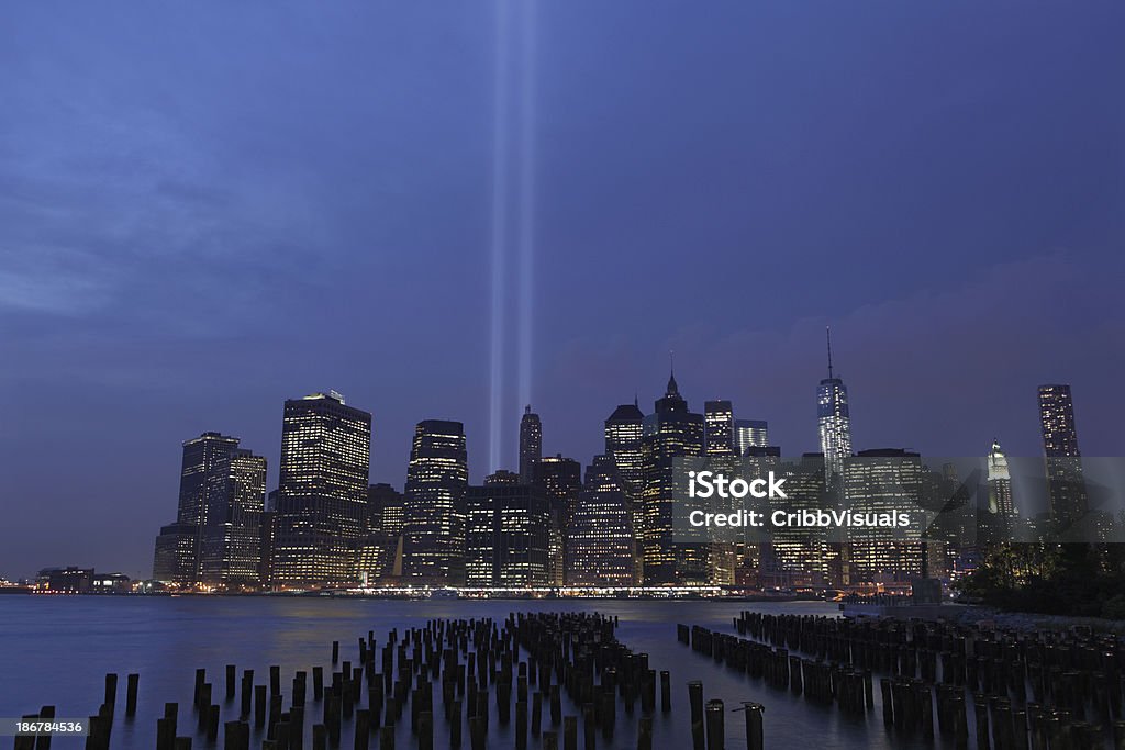 Le 11 septembre Mémorial du World Trade Center de lumières de New York 2006 - Photo de 2013 libre de droits