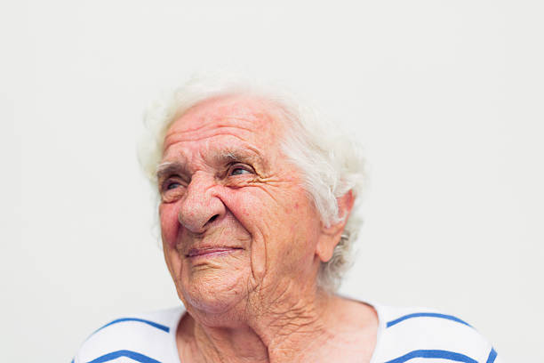 istock senior woman's portrait 186789418