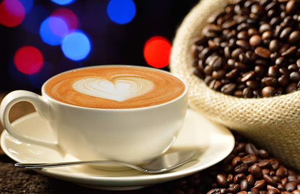 コーヒー - barista coffee coffee crop heart shape ストックフォトと画像