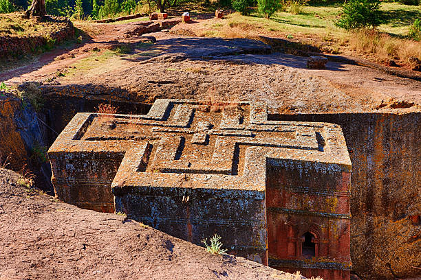 bete giyorgis-iglesia de saint george, lalibela - saint giorgis fotografías e imágenes de stock