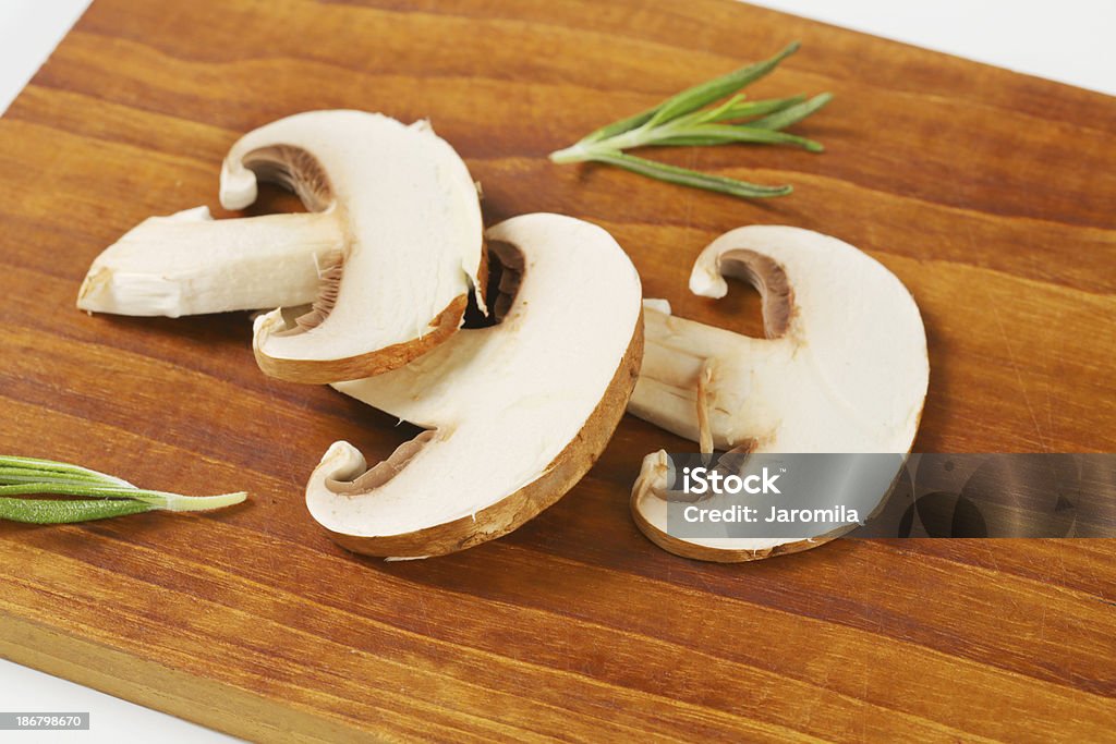 얇게 썬 champignon 버섯 한 잘라냄 의사협회 - 로열티 프리 0명 스톡 사진