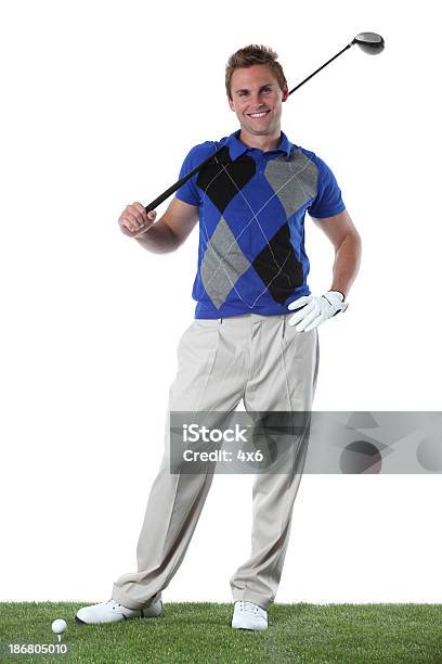 Ritratto Di Un Giocatore Di Golf - Fotografie stock e altre immagini di Abbigliamento casual - Abbigliamento casual, Adulto, Ambientazione esterna