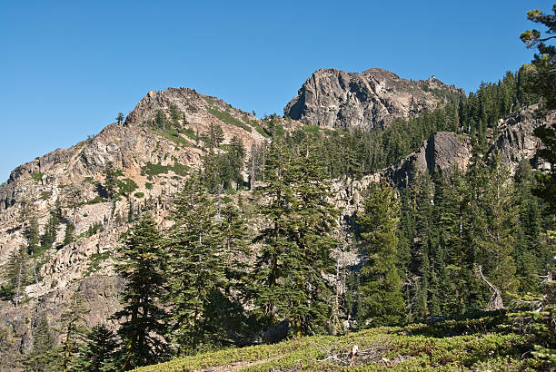 istock Rock Peaks of the Sierra Buttes 186806516