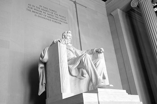 istock Lincoln Memorial, Washington DC 186808802