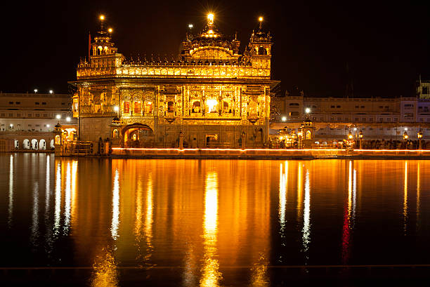 istock Golden Temple in Amritsar, India 186808831