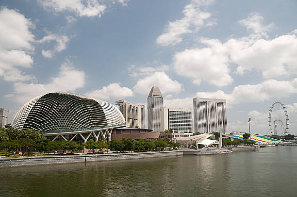 istock Singapore Esplanade Theatre 186810520
