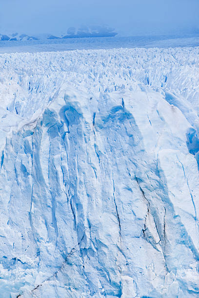 glaciar perito moreno patagonia, argentina parque nacional - patagonia ice shelf vertical argentina fotografías e imágenes de stock