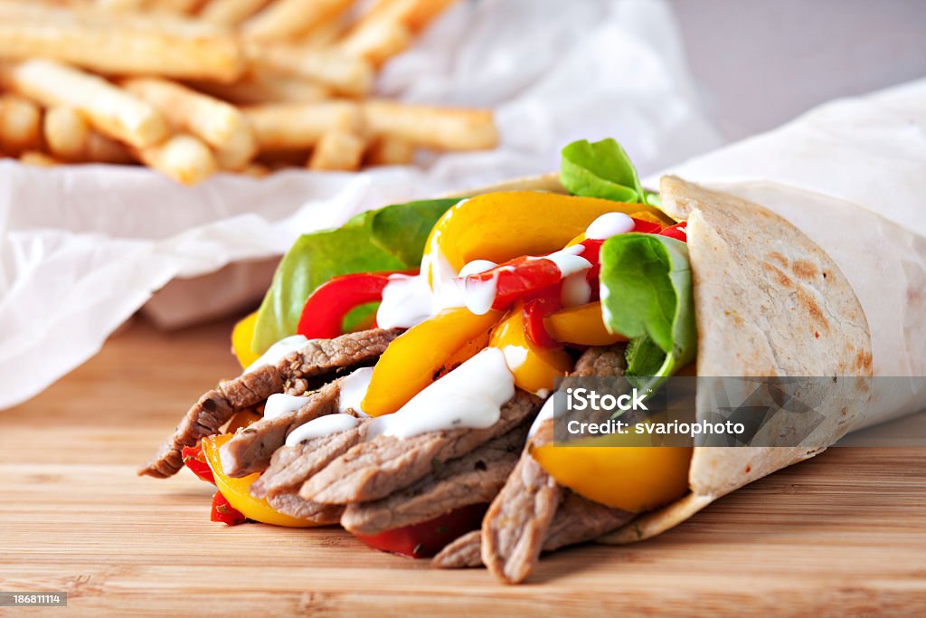 Fajitas com fritas - Foto de stock de Piadina royalty-free