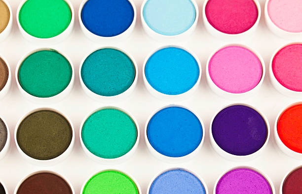 istock Watercolor Paint Palette 186814224