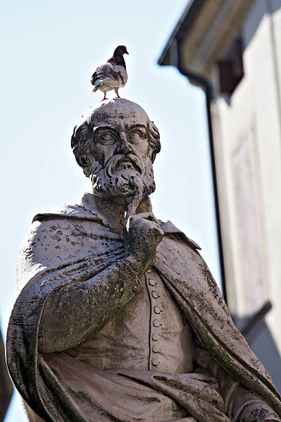 istock Palladio statue in Vicenza with a columbus over the head 186816881