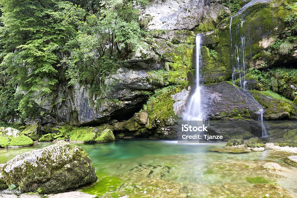 cascata - Foto de stock de Beleza natural - Natureza royalty-free