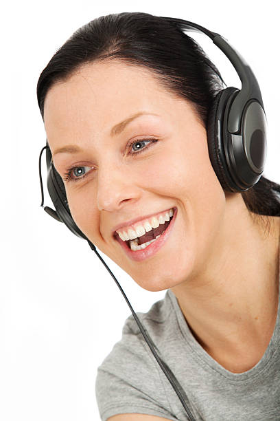 istock listening to music 186822320