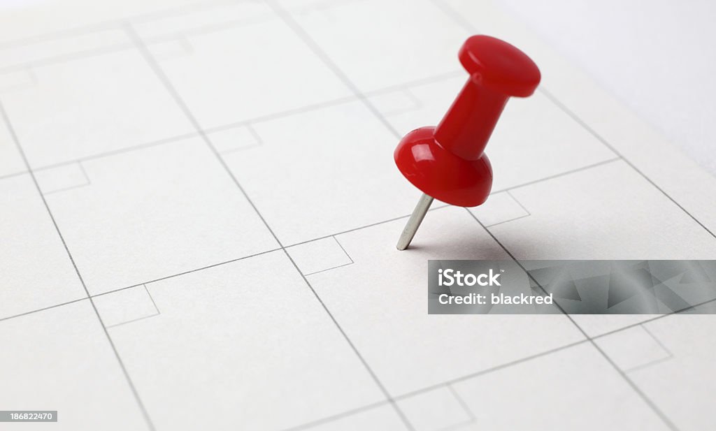 En blanco calendario con Pushpin - Foto de stock de Acontecimiento libre de derechos