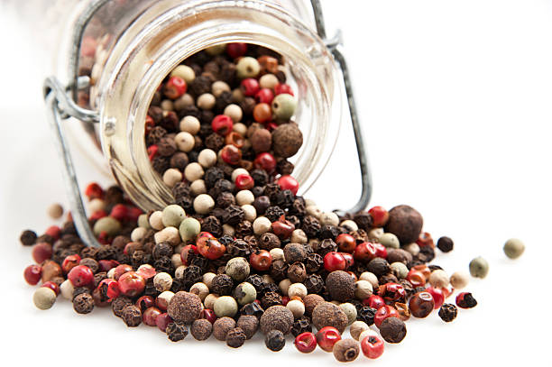 close up picture of a blend of whole peppercorns (picture shot in super high definition with a Hasselblad HD3 II 31 mpx camera)