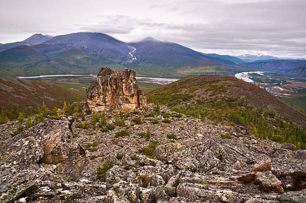 The mountainous terrain. The mountainous terrain near the village of Ust-Nera.Respublika Sakha (Yakutia), Oimyakon area. boulder mountains stock pictures, royalty-free photos & images