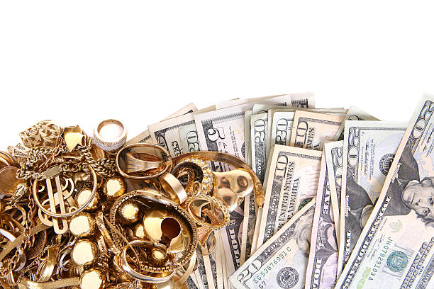 istock Cash for Gold 186825752