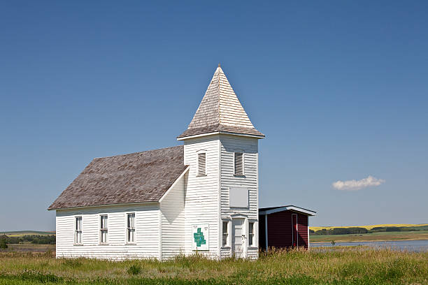 istock Little White Church 186825913